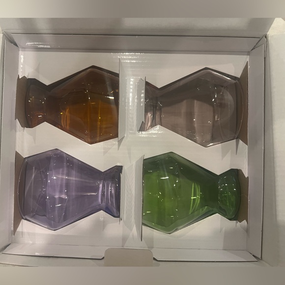 Yield’s Millennium Collection Set of 4 Stemless Glasses 10 OZ -New in Box - Picture 2 of 11